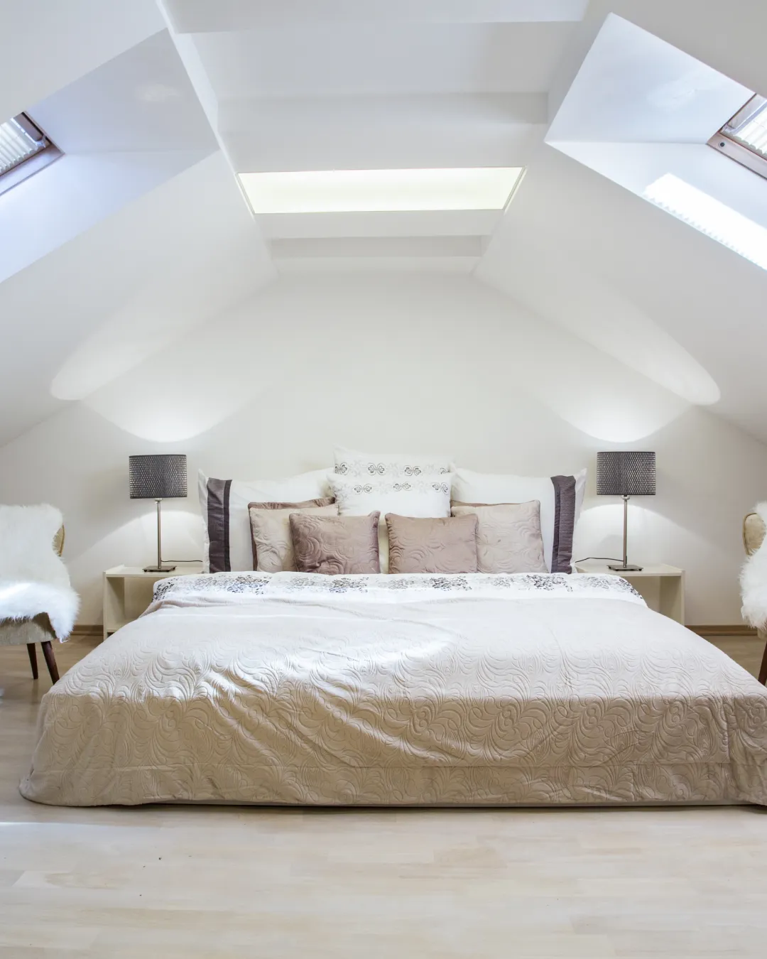 Chambre sous combles terminée